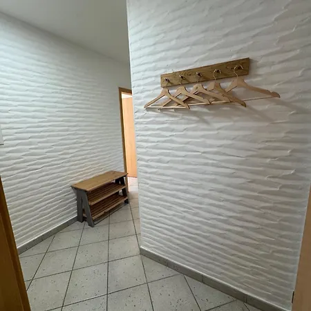 شقة Aischgrund 75 m 2 Schlafzimmer Naehe Nuernberg, Bamberg & Steigerwald *