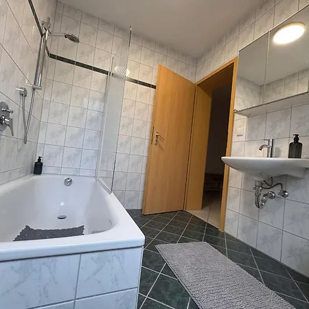 شقة Aischgrund 75 m 2 Schlafzimmer Naehe Nuernberg, Bamberg & Steigerwald Lonnerstadt