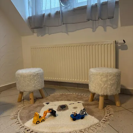 Aischgrund 75 m 2 Schlafzimmer Naehe Nuernberg, Bamberg & Steigerwald شقة *