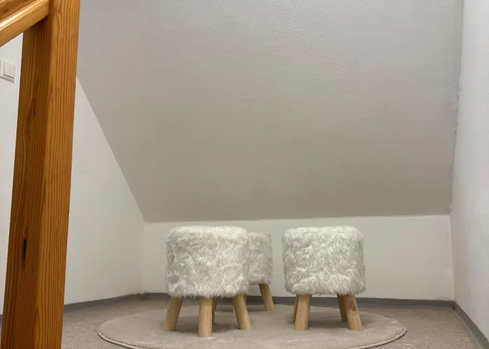 Aischgrund 75 m 2 Schlafzimmer Naehe Nuernberg, Bamberg & Steigerwald Appartement *